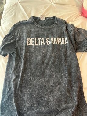 Delta Gamma Short Sleeve Tee - Washed Black